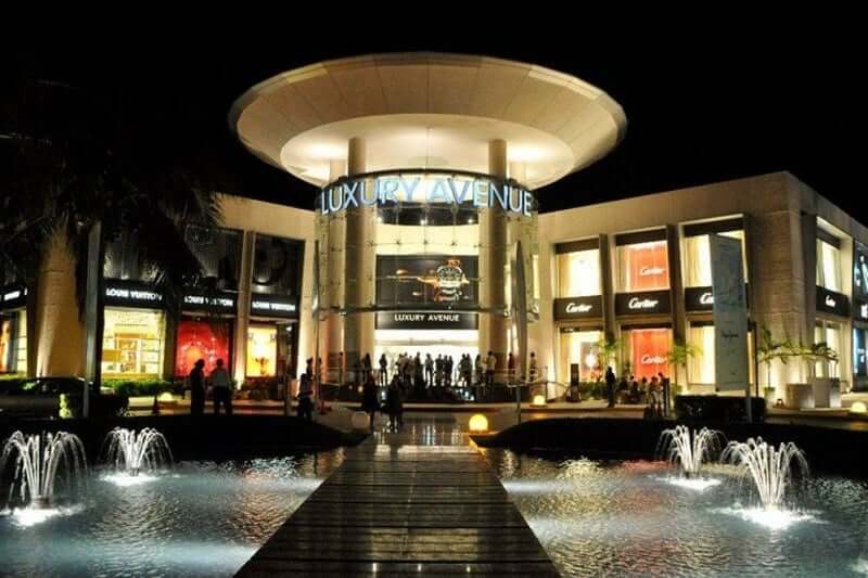 Luxury Avenue no Shopping Kukulcan Plaza