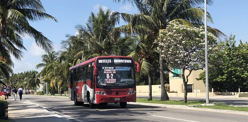 Ônibus em Cancún