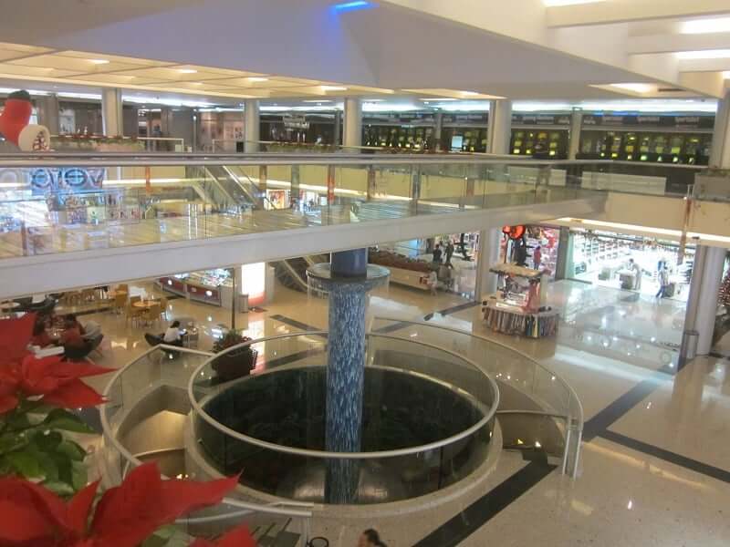 Shopping Kukulcan Plaza em Cancún
