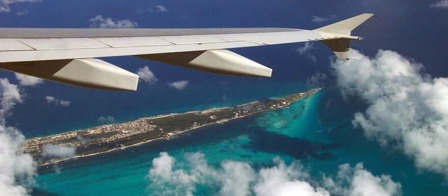 Tempo de avião até Cancún