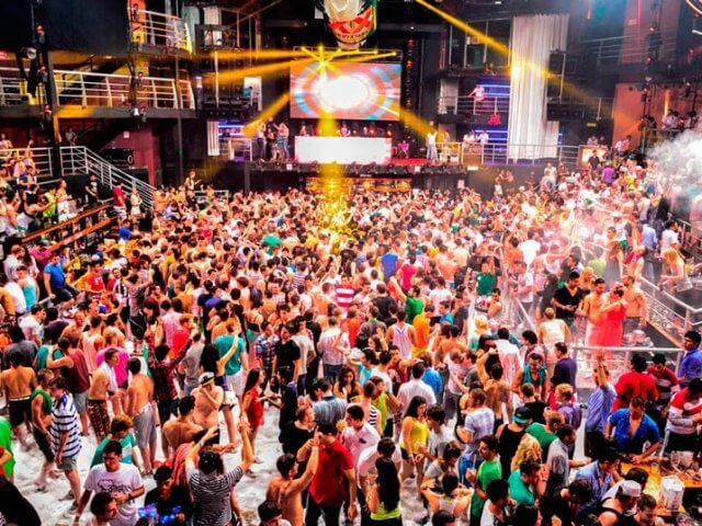 Balada The City Nightclub em Cancún