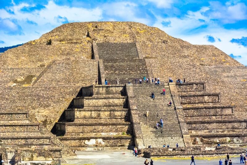 Pirâmides de Teotihuacán na Cidade do México 