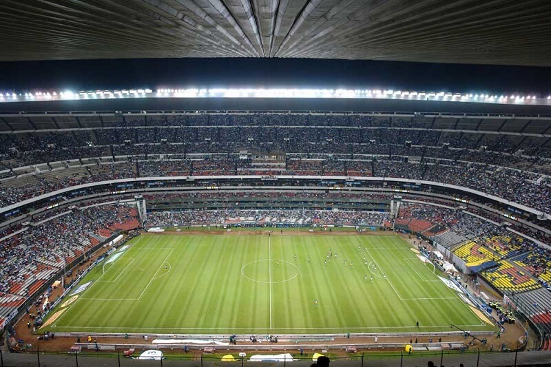 Curiosidade sobre o estádio Azteca na Cidade do México