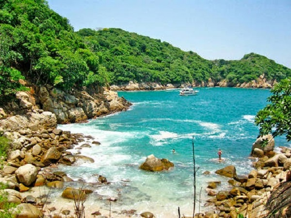 Verão na Ilha da Roqueta em Acapulco