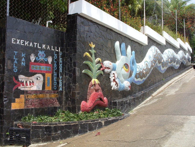 Conferir os Murais de Diego Rivera na Exekatlkalli no Museu Galeria Dolores Olmedo em Acapulco