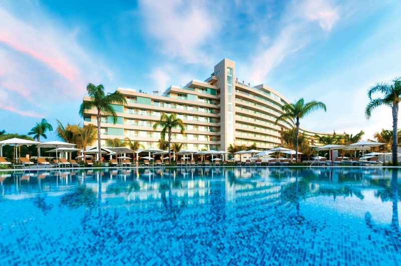 Hotel com piscina em Acapulco
