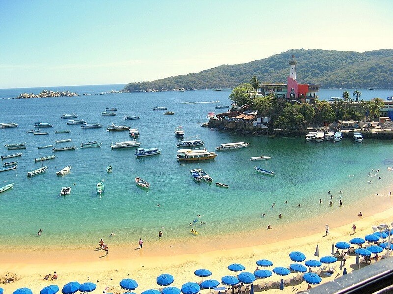Roteiro de 2 dias em Acapulco: Praia Caletilla