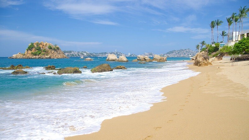 Curtir as praias em Acapulco