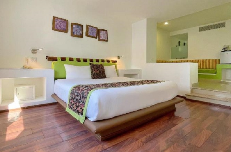 Hotel Seven Crown Express & Suites em Los Cabos - Quarto