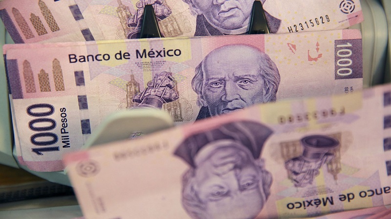 Pesos mexicanos em espécie na Cidade do México