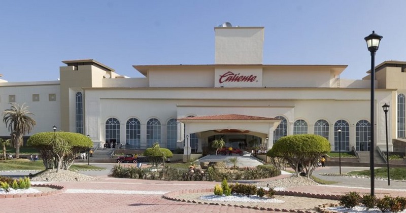 Fachada do Casino Caliente em Tijuana