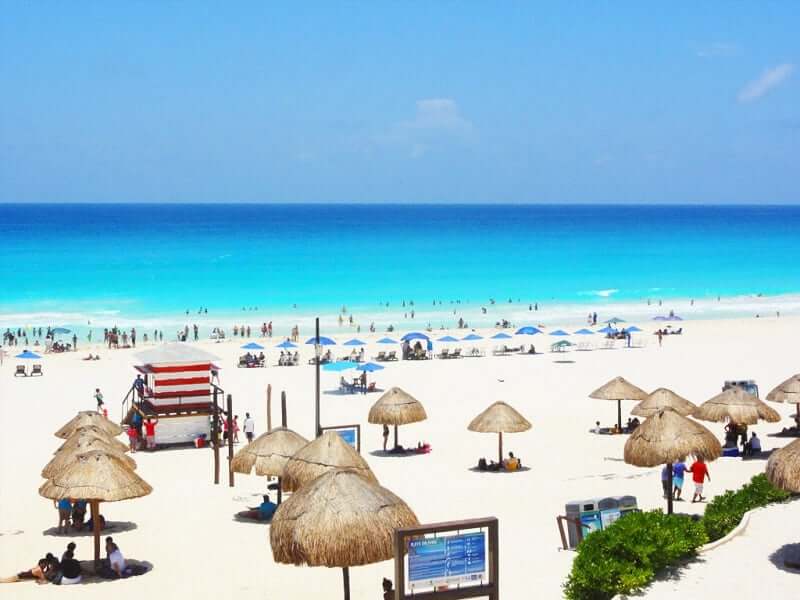 Praias mais bonitas no México: Playa Delfines em Cancún