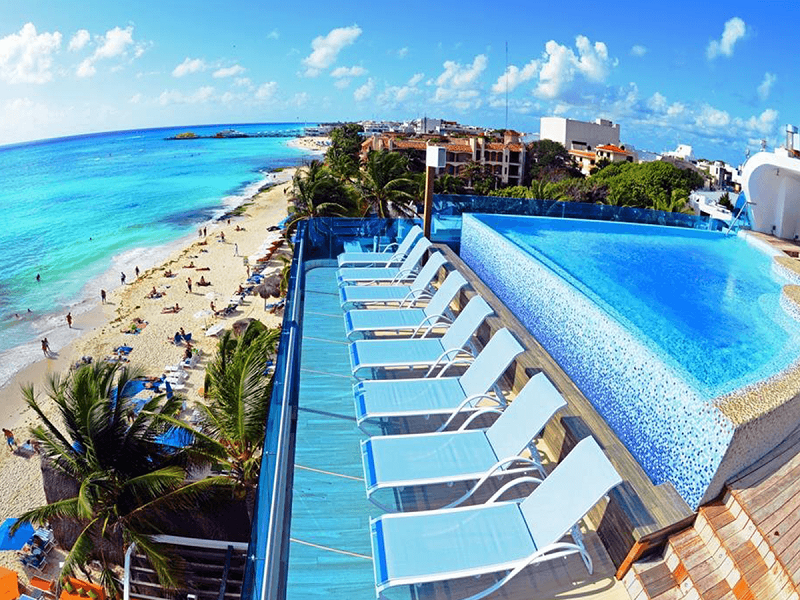 Hotel com piscina de frente pra praia - Playa del Carmen