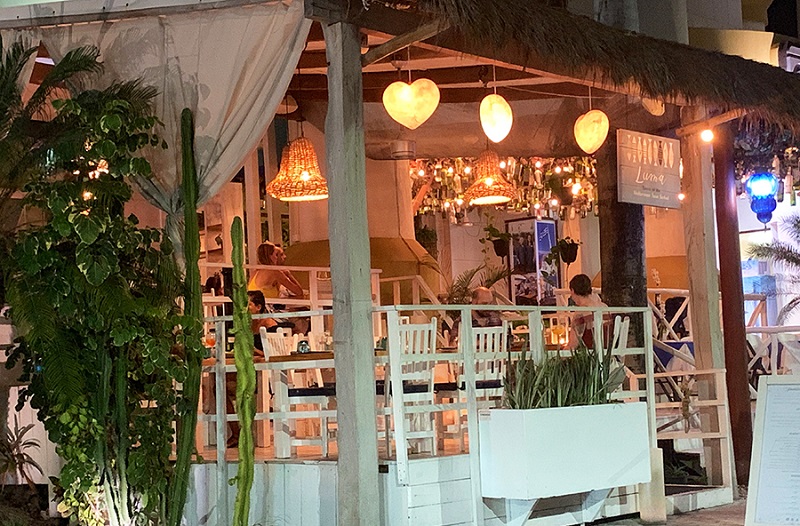 Restaurante Luma Taverna Del Mar em Playa del Carmen