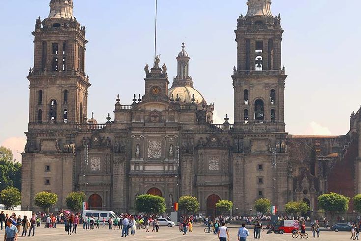 Turistas aproveitando a Cidade do México