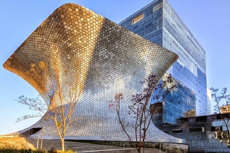 Arquitetura do Museu Soumaya na Cidade do México