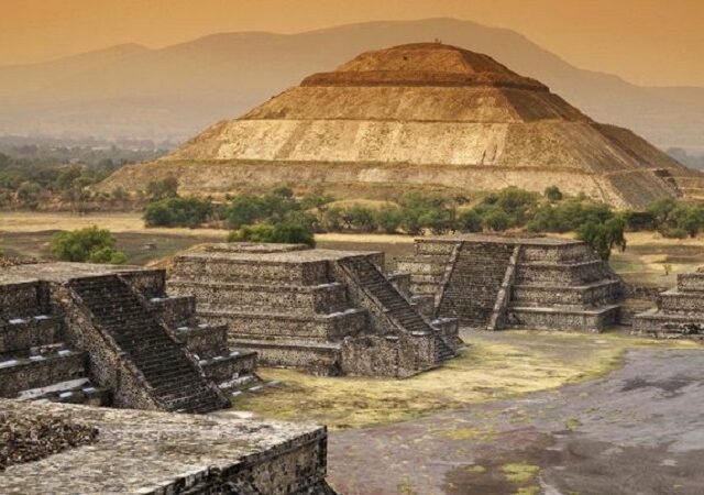 Excursão a Teotihuacán a partir da Cidade do México